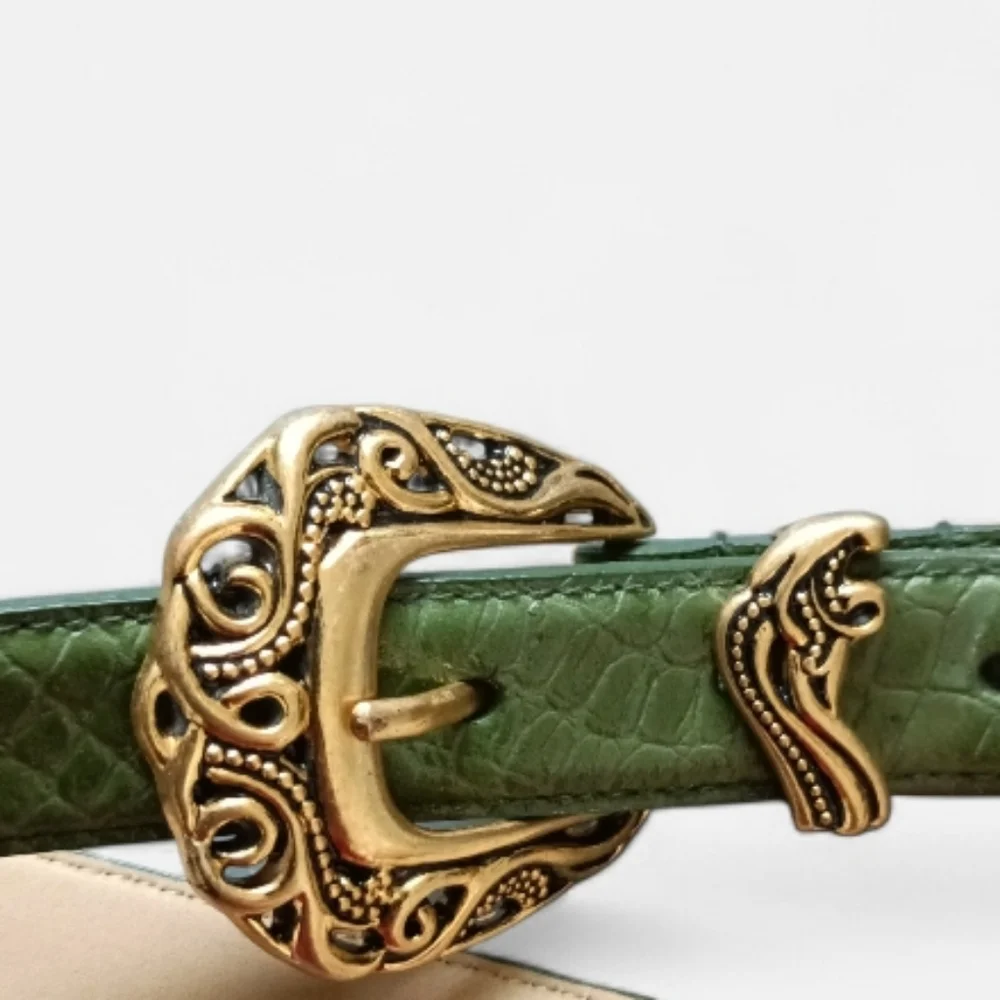 Coldwater Creek Green Leather Belt with Ornate Gold Buckle. Size Medium.